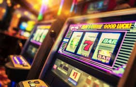Tabel pembayaran Bigger Bass Bonanza menampilkan nilai simbol dan kombinasi pemenang